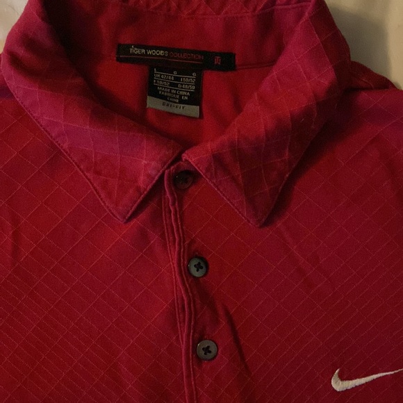Nike L Tiger Woods Collection Red Polo - Picture 2 of 3